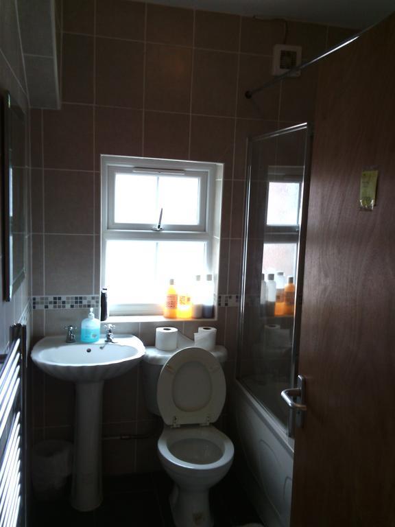 Amazon Guest House Oxford Quarto foto