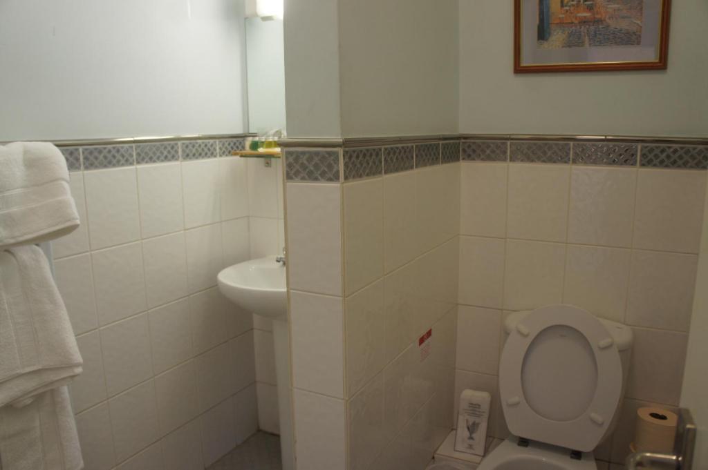 Amazon Guest House Oxford Quarto foto